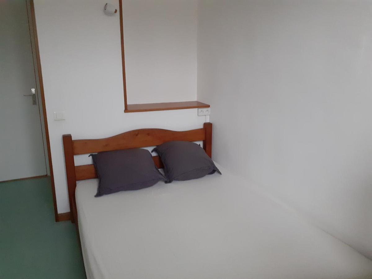 Les Repaires Hotell Nans-sous-Sainte-Anne Eksteriør bilde