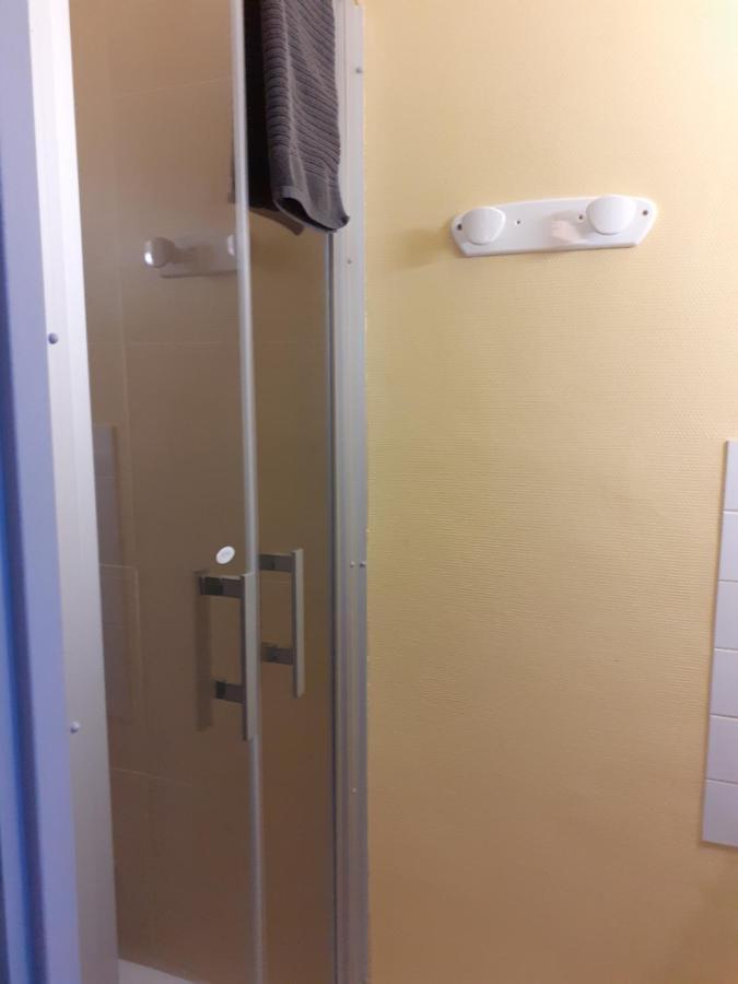 Les Repaires Hotell Nans-sous-Sainte-Anne Eksteriør bilde